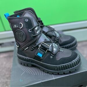 🆕 Palladium PL Shock Witch Queen Black  Boots with Blue Accent unisex